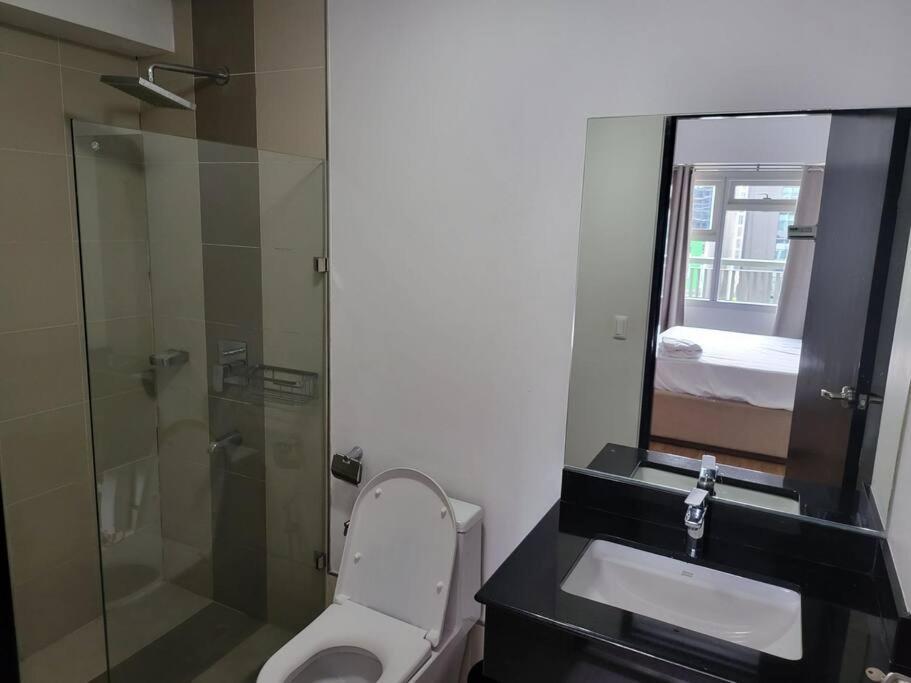 马尼拉Luxury @ Bgc Sleeps 6 Comfortably Fast Wifi Pool!公寓 外观 照片