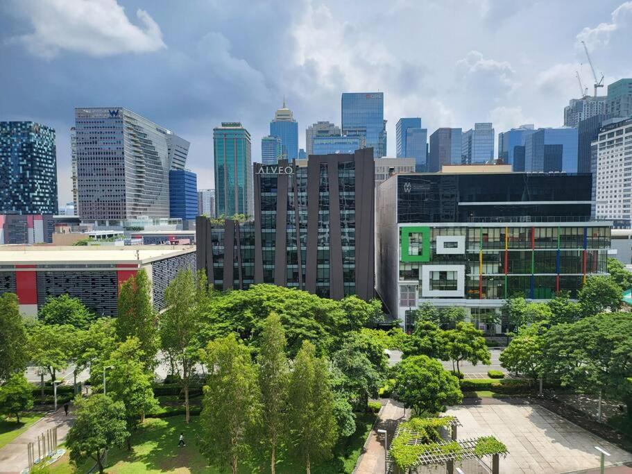马尼拉Luxury @ Bgc Sleeps 6 Comfortably Fast Wifi Pool!公寓 外观 照片
